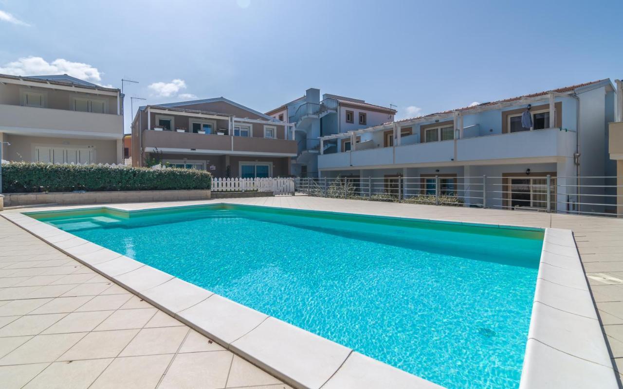 Villetta Federico Climatizzata Con Giardino Privato Viddalba Buitenkant foto
