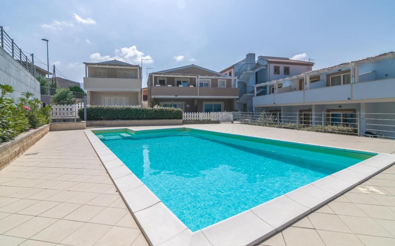 Villetta Federico Climatizzata Con Giardino Privato Viddalba Buitenkant foto