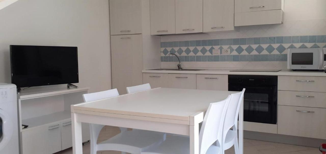 Villetta Federico Climatizzata Con Giardino Privato Viddalba Buitenkant foto